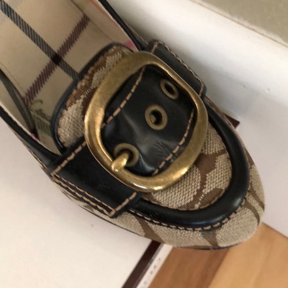 COACH Monogrammed Hillory Heels 6.5 - Picture 2 of 8
